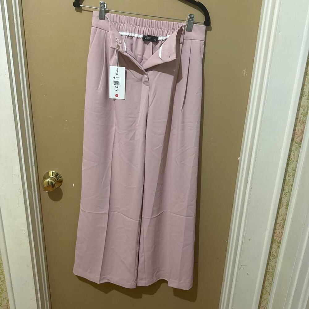 Pink wide leg pants with